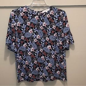 LOFT navy floral blouse. Size Large.